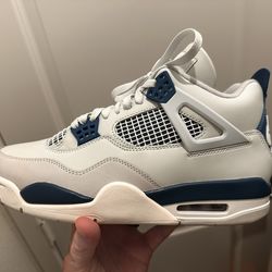 Air Jordan 4 Retro “Military Blue” - Size 9.5