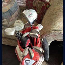 Golf Equipment (Clubs + Wilson Golf Bag) Set