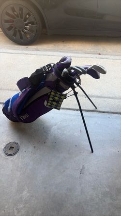 Kids golf clubs and golf bag