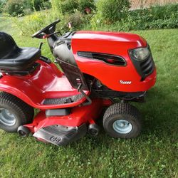 Craftsman Hydrostatic 48" Tractor 
