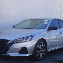 2018 Nissan Altima SR