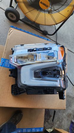 2026 silverado high country Headlights