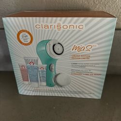 Clarisonic brush