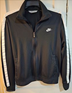 Nike sports jacket for men