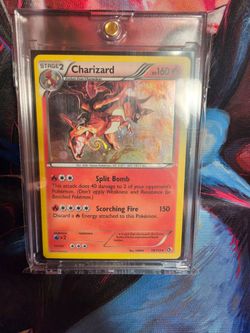 2013 Pokémon Charizard Holo SWIRL For Tongue