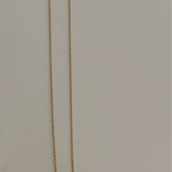 18k real Italy Gold necklace, 5gr. Price firm, Brand New
