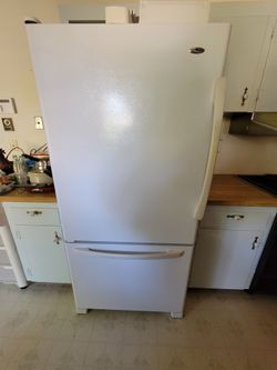 Amana Refrigerator
