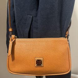 Dooney & Bourke Lexi Crossbody 