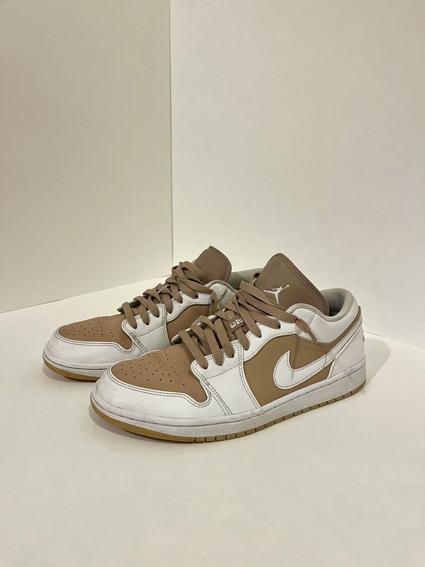 Jordan 1 Low - Gum White - Size 11