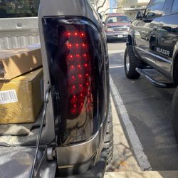 Tail Lights For 07-13 Chevy Silverado