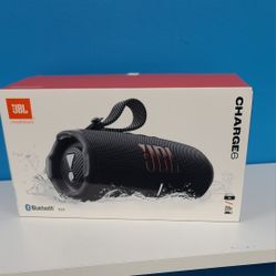 JBL CHARGE 6 SPEAKERS 