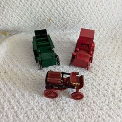 Ornaments Set Of Three Metal Vehicles 