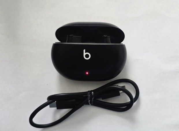 Beats Noise Canceling Studio Buds True Wireless (Barely Used)