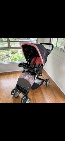 Disney Minnie Mouse Stroller - Excellent Condition