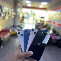 iPhone 13 128GB Unlocked With Free 3 Month Prepaid Plan And Sim 😱🥳