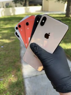 iPhone 8 / 8 Plus / X / XR / XS Max & Unlocked / International Available