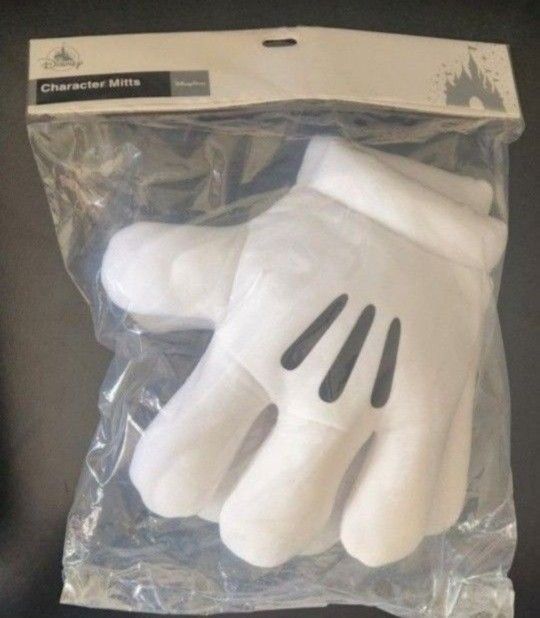 Mickey Mouse Costume Gloves 🧤