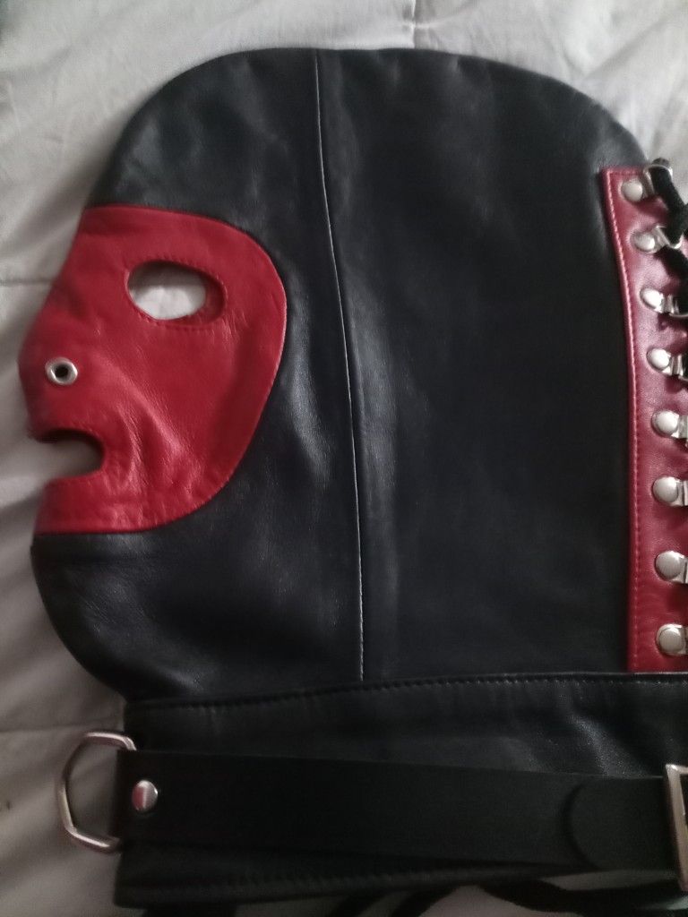 Dom Mask All Leather