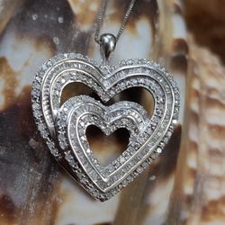 Diamond heart, pendant, and necklace