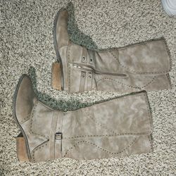 Yoko Boots sz11