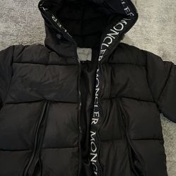 Moncler 
