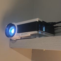 Vankyo Video Projector