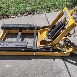 ATV/Motorcycle Hydraulic 1500 Pound Pump Jack Stand