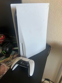 PS5 w/ controller