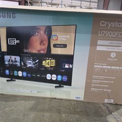 Lightly used Samsung  70" Smart TV