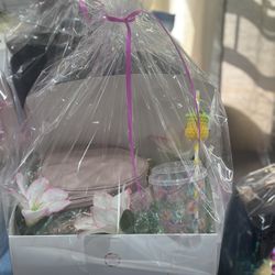 Mother’s Day Basket 