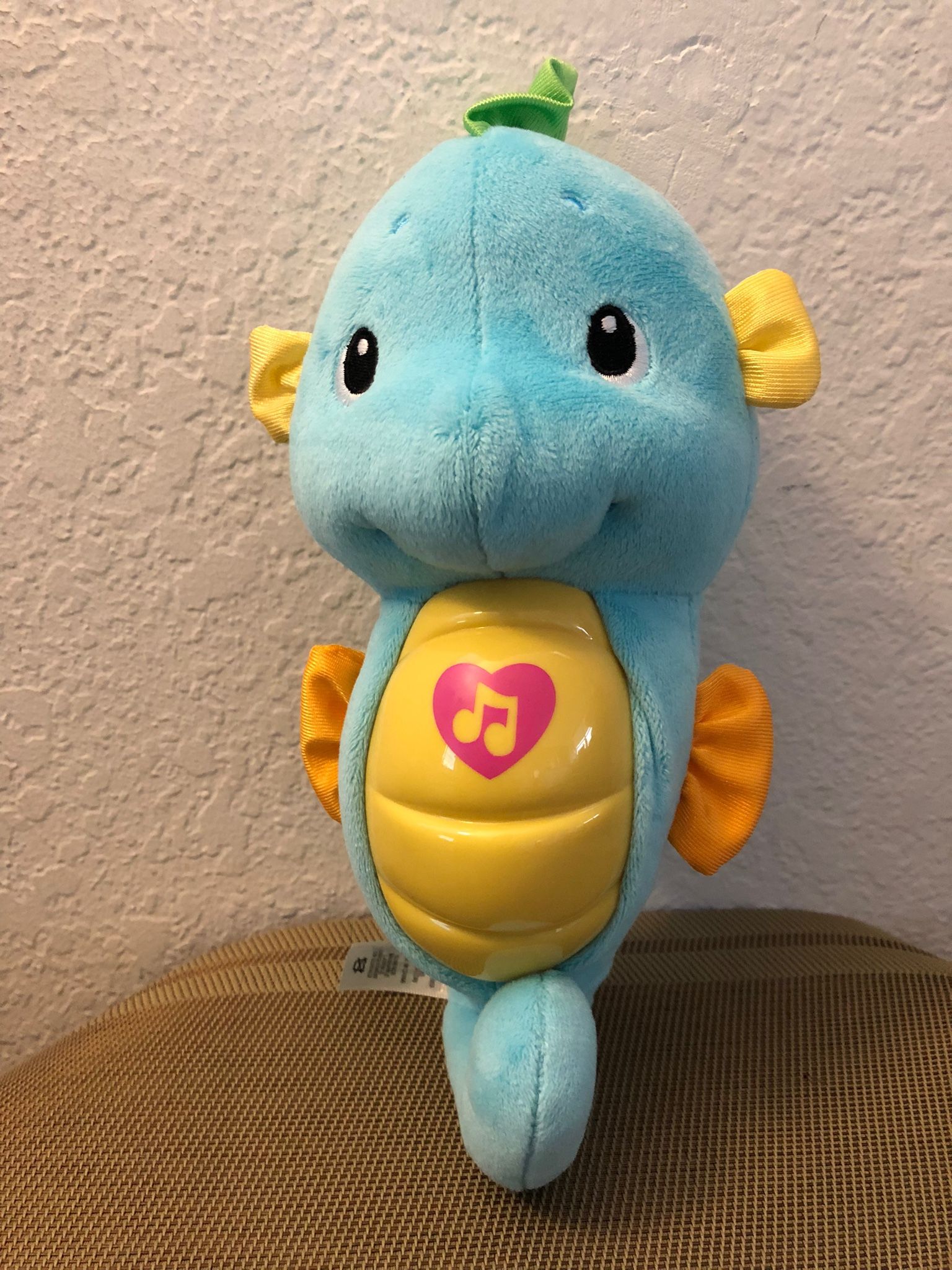 fisher price soothe and glow music seahorse