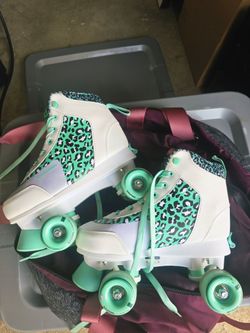 Roller Derby Adjustable Quad Roller Skates (Girls Size 3-6) – Mint/Leopard