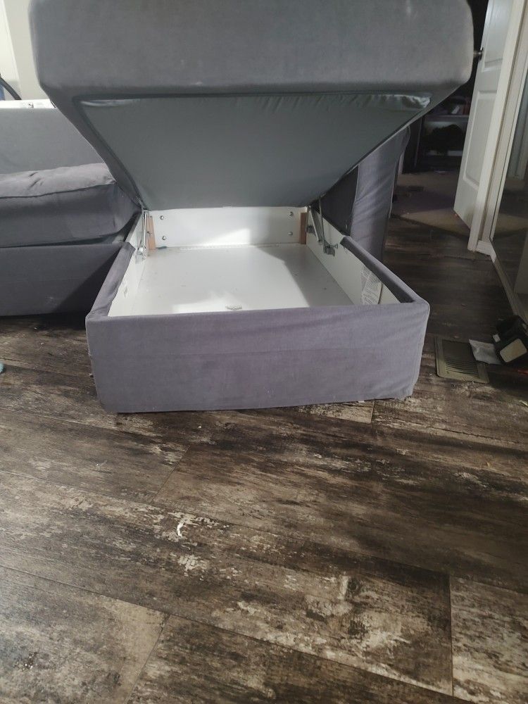 Sectional Sofa/ Day Bed With Storage