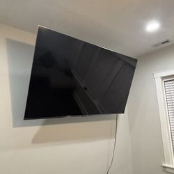 80 Inch Flat Screen Smart Tv
