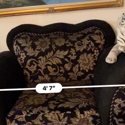 Love seat
