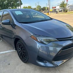 2017 TOYOTA COROLLA