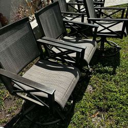 6 Swivel Patio Chairs- Great Condition- NO RIPS