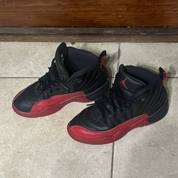 Jordan Shoes Very Good Condition Kids Size 2      $35