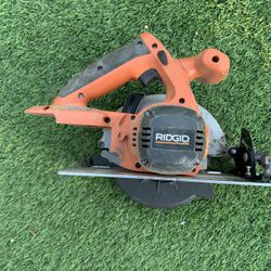 RIDGID saw