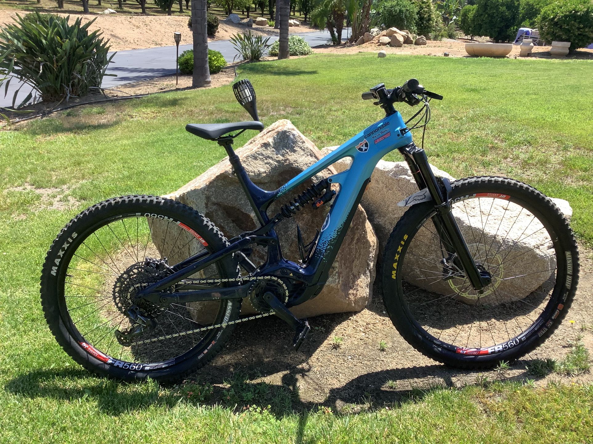 Cannondale Monterra E-Mountain Bike (Large)
