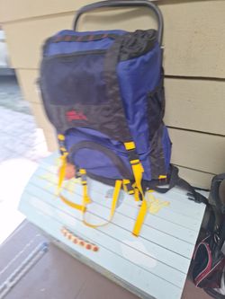New uptra light coleman Peak back packing bagpack60