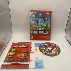 New Super Mario Bros. Wii ( Nintendo Wii, 2009 ) CIB Complete With Manual Insert