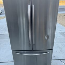 2017 Samsung French Door Refrigerator