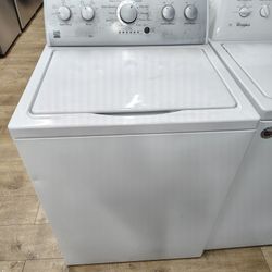 Kenmore Digital top Super Capacity Auto Sensing Washer In Excellent working Condition Like New