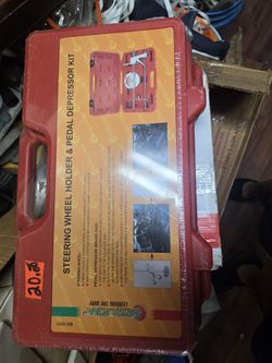 Steer Wheel Holder And pedal Depressor Kit