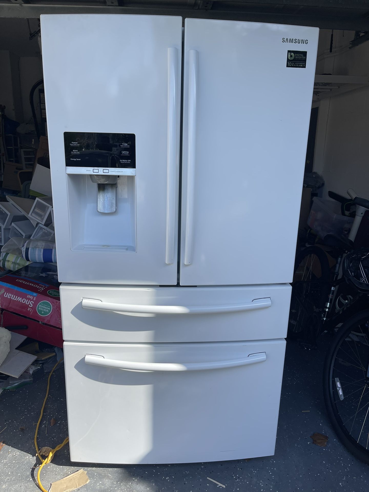 Samsung French Door Refrigerator - White - Very Good Condition - DELIVERY