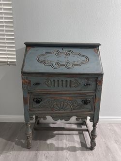 Blue Vintage Distressed Desk