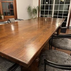 dinner table (does NOT come with chairs