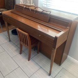 Piano Buenas Condisiones 