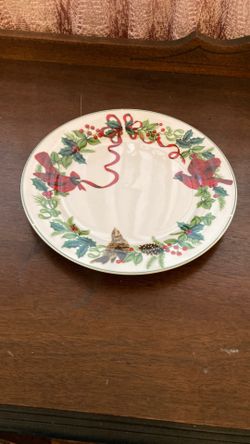 Christmas Cookie Plates X2.  10”,  Royal Norfolk Brand. No Chips. 